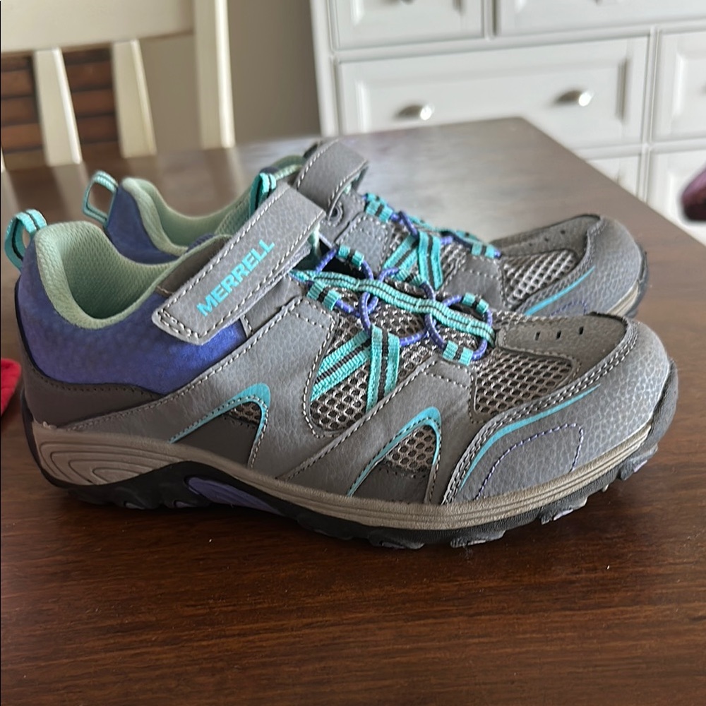 Merrell Gray and Blue Sneakers with Rugged Design